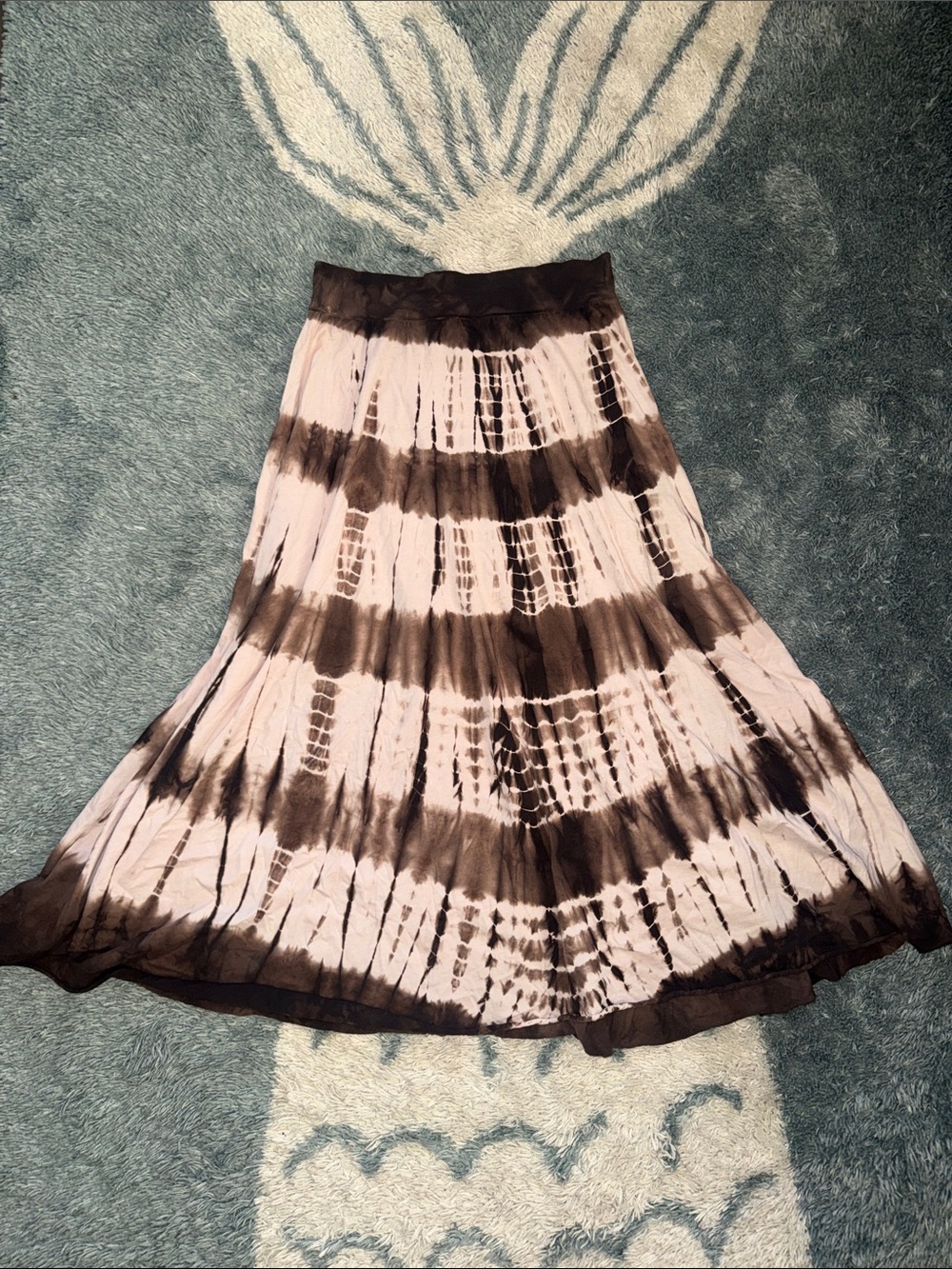 Tryst 🤎🤍🤎 Brown & Cream 🤎🤍🤎 Tie-Dye Flowy Maxi Skirt - L